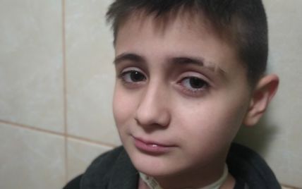 11 лет Никита живет с трубочками в горле и животе, сейчас появился шанс это исправить