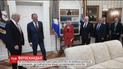 Громкий скандал возник в США после публикации фотографий с закрытой встречи Лаврова и Трампа