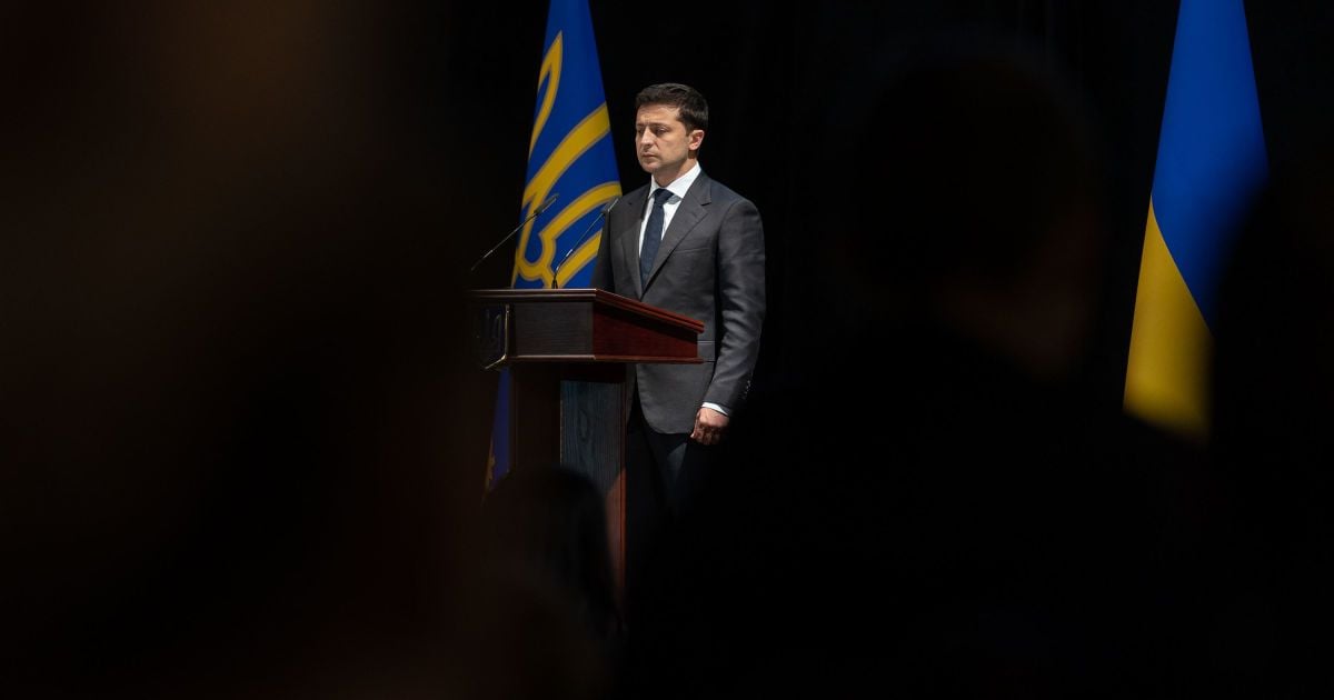 "Верю, что горячие сердца не затмят здравый смысл". Зеленский призвал участников акций 14 октября не создавать картинку для России