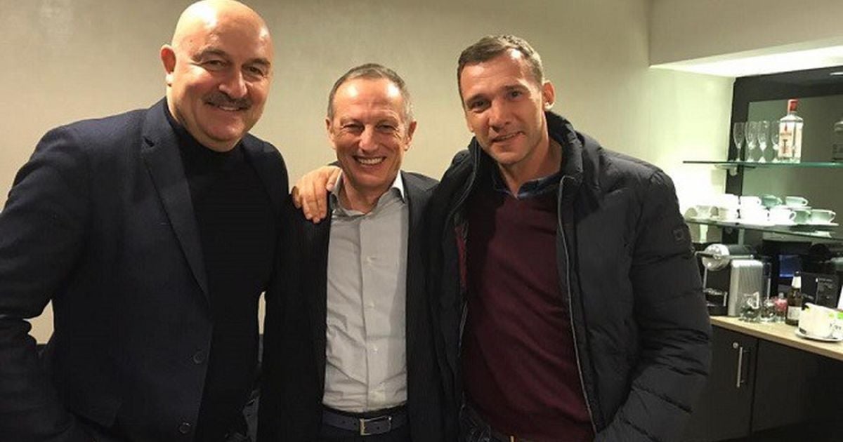 Шевченко допомогав готуватися до Саудівської Аравії - тренер збірної Росії