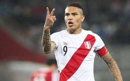Лучший бомбардир сборной Перу дисквалифицирован за употребление кокаина
