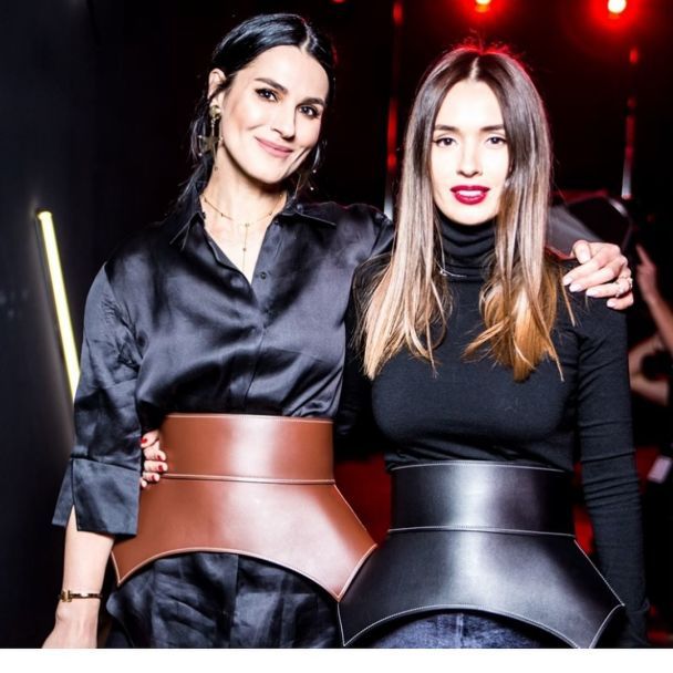 Маша Єфросиніна з сестрою Лізою Ющенко / © instagram.com/mashaefrosinina