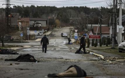 "Це спланований геноцид": Подоляк повідомив, що пересувні крематорії росіяни везли для українців