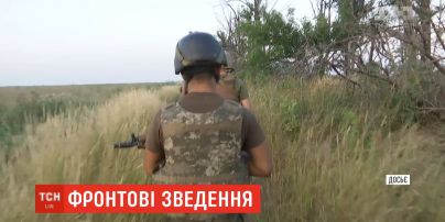 Террористы обстреляли гуманитарный коридор на Донбассе