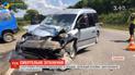 На Львівщині зіткнулися мікроавтобус та легковик