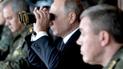 Валерий Герасимов и Сергей Суровикин вышли из виду общественности/Alexei Nikolsky, Sputnik, Kremlin Pool Photo via AP