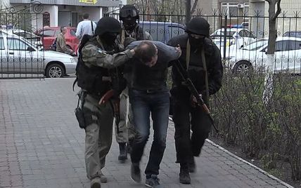 У Києві схопили небезпечного злочинця з Росії, розшукуваного Інтерполом