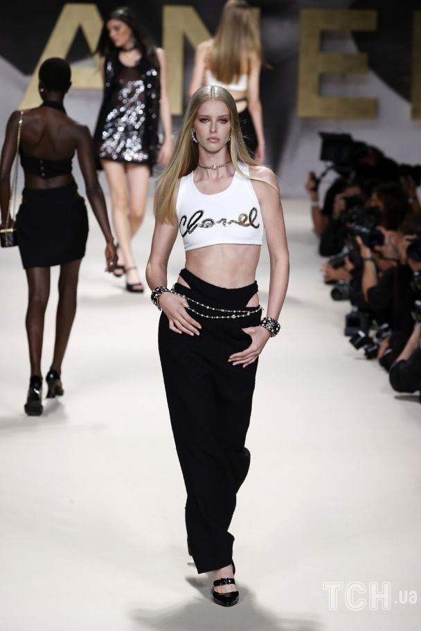 Колекція Chanel прет-а-порте сезону весна-літо 2022 / © East News