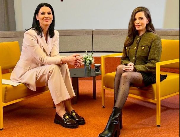 Соловій підколола Єфросиніну після заяв про їхню дружбу і розкрила своїх справжніх подруг-артисток