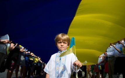 В оккупированном Донецке в День Независимости включили гимн Украины