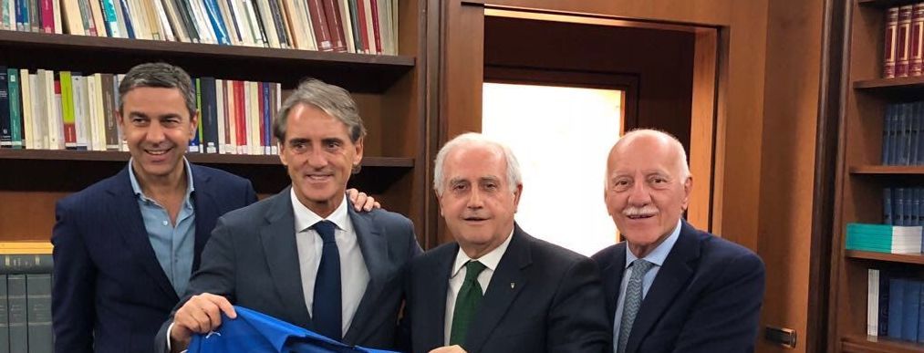 Манчини стал новым главным тренером сборной Италии