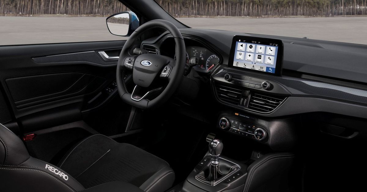 Ford Focus_7 / © The Drive
