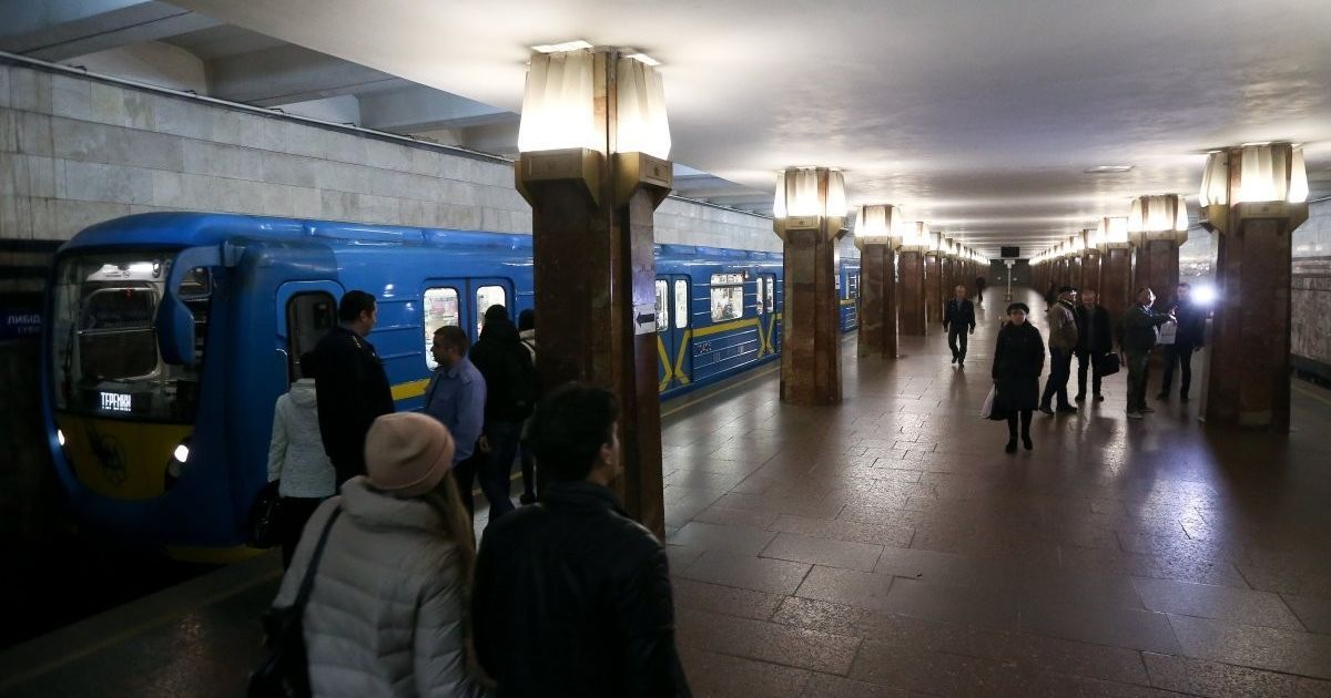 В КГГА определили, чьи банкоматы разместят в столичном метрополитене