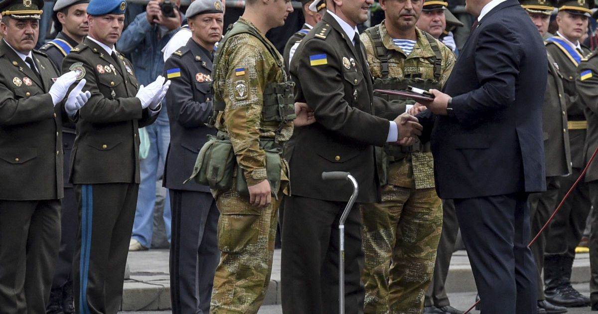 Як тільки в "імперії зла" закінчаться гроші, Донбас до нас повернеться