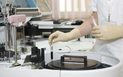 В лаборатории Волынской области коронавирус подхватили четверо работников