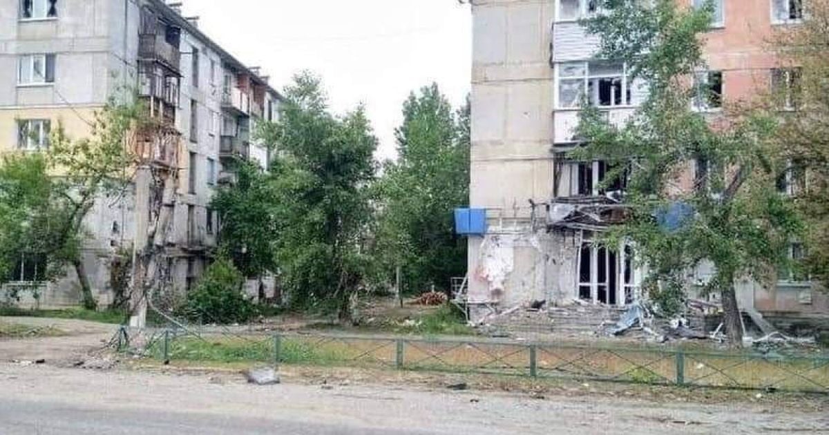 Окупанти здійснили 15 артилерійських атак по Сєвєродонецьку, села Попаснянської громади атакували літаки