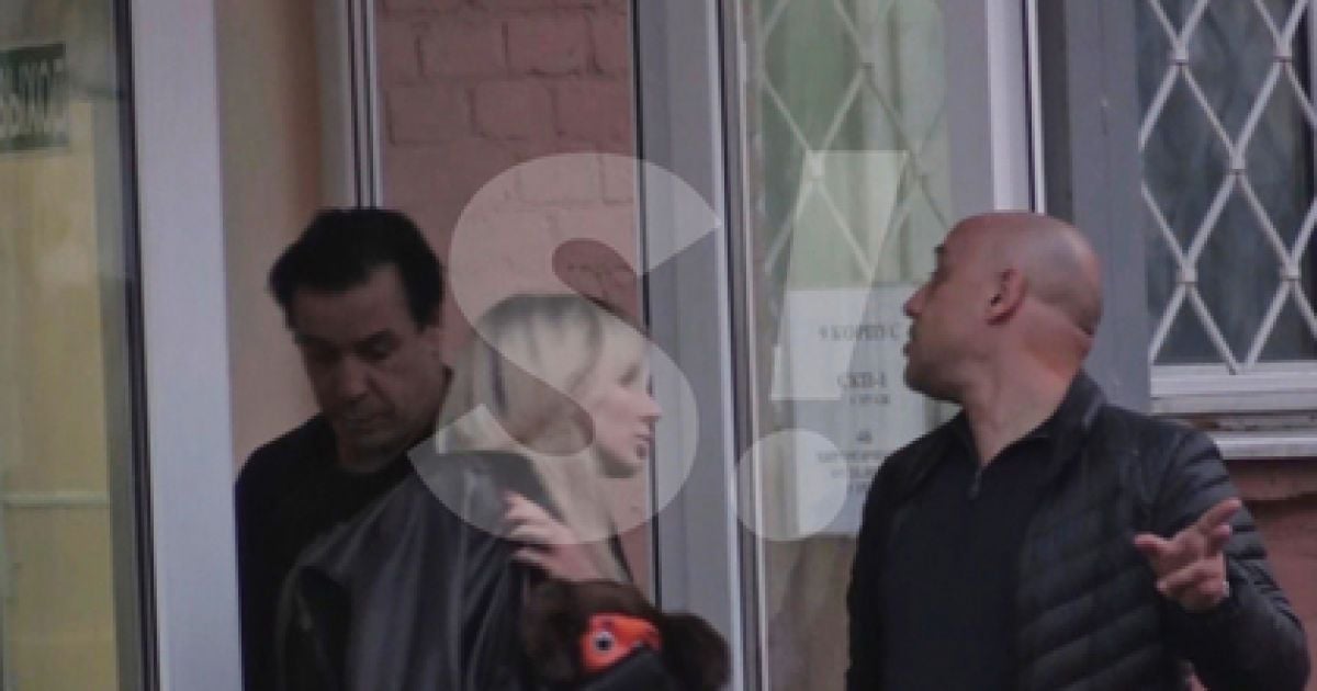 Лидер группы Rammstein приехал на выписку Лободы из больницы