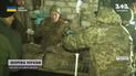 Круглосуточный штурм Бахмута и окрестностей добавляет работы военным медикам, работающим на грани