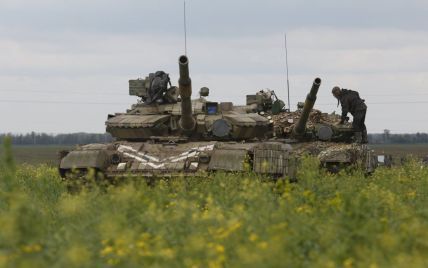 Боевики в зоне АТО ранили двух украинских военных