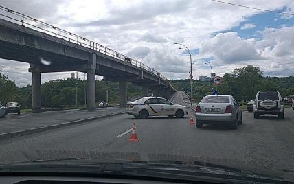 Правоохоронці затримали "мінера" мосту Патона в Києві