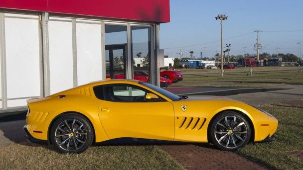 Ferrari SP275 RW Competizione