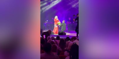 Телеведущий Алексей Суханов покоряет шоу-бизнес: с какой известной певицей у него дуэт