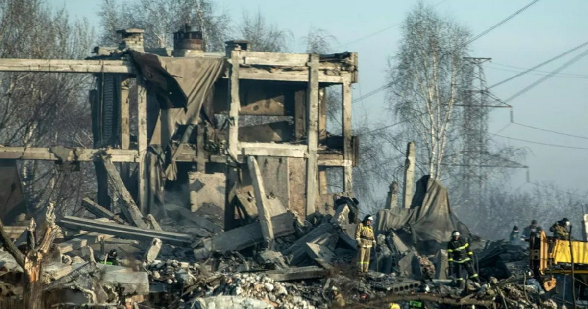 Мобілізованих, які загинули у Макіївці, "благословили" на війну викраденим із Луганська хрестом