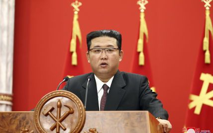 Ким Чен Ын заявил об усилении обороноспособности КНДР и пообещал создать "непобедимую армию"