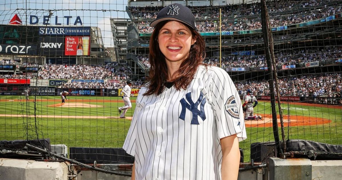 instagram.com/alexandradaddario