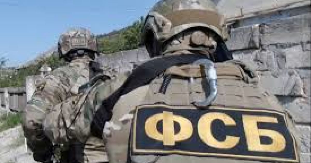 В РФ задержали школьника, который симпатизировал "Азову"