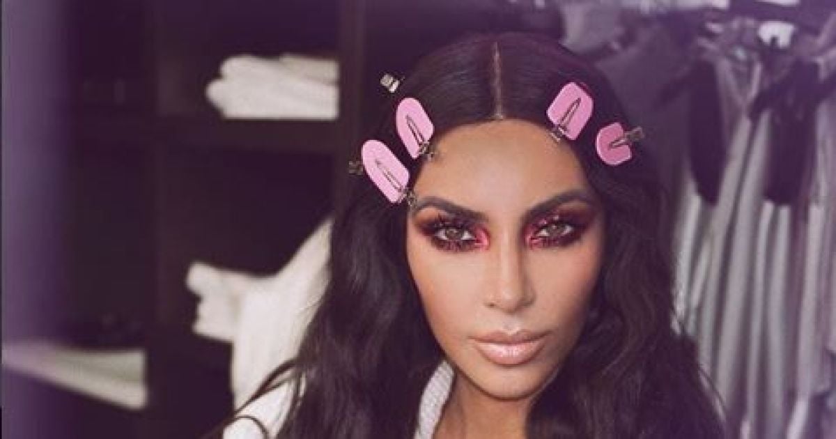 Кеуделі аққұба дөрекі және қатал сексті жақсы көреді