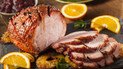 Пряна шинка в апельсиново-медовій глазурі