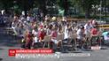 В Тернополе 111 любителей одновременно писали картины