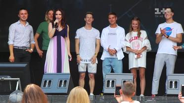 Фестиваль "ВидеоЖара 2018": тайны личной жизни актеров сериала "Школа"