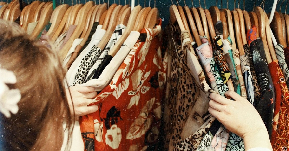 Як правильно випрати одяг із секондхенду