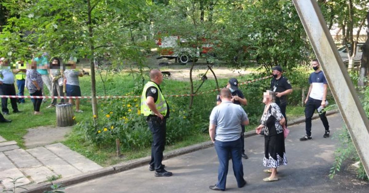 намагання підірвати будинок