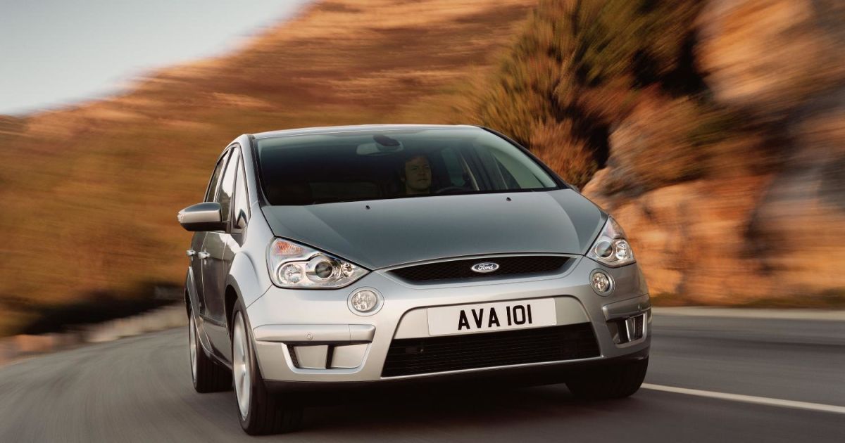 Дети придумали инновационный омыватель лобового стекла