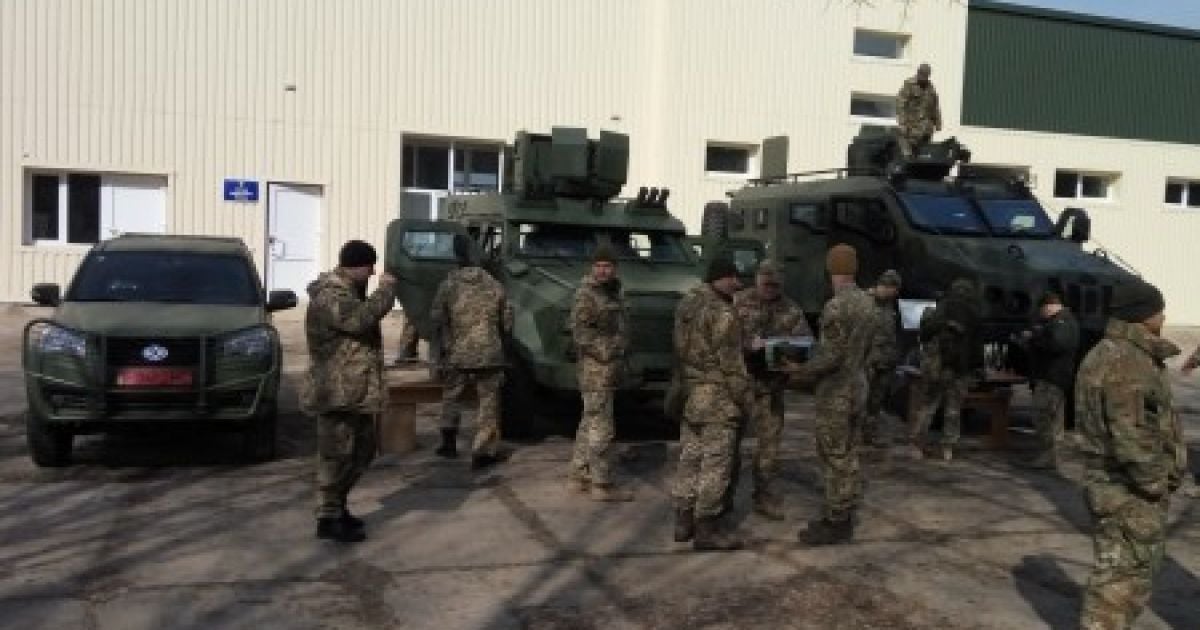 "Богдан-Моторс" показал новый "командирский" автомобиль