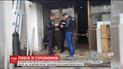 Зловмисники зі зброєю пограбували конвертаційний центр у Києві