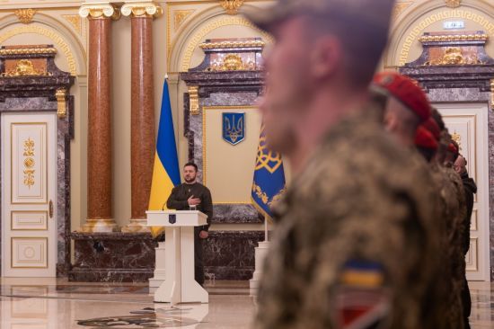 "Дякую нашим воїнам": Зеленський привітав ЗСУ та розповів про візити на Донеччину і Харківщину