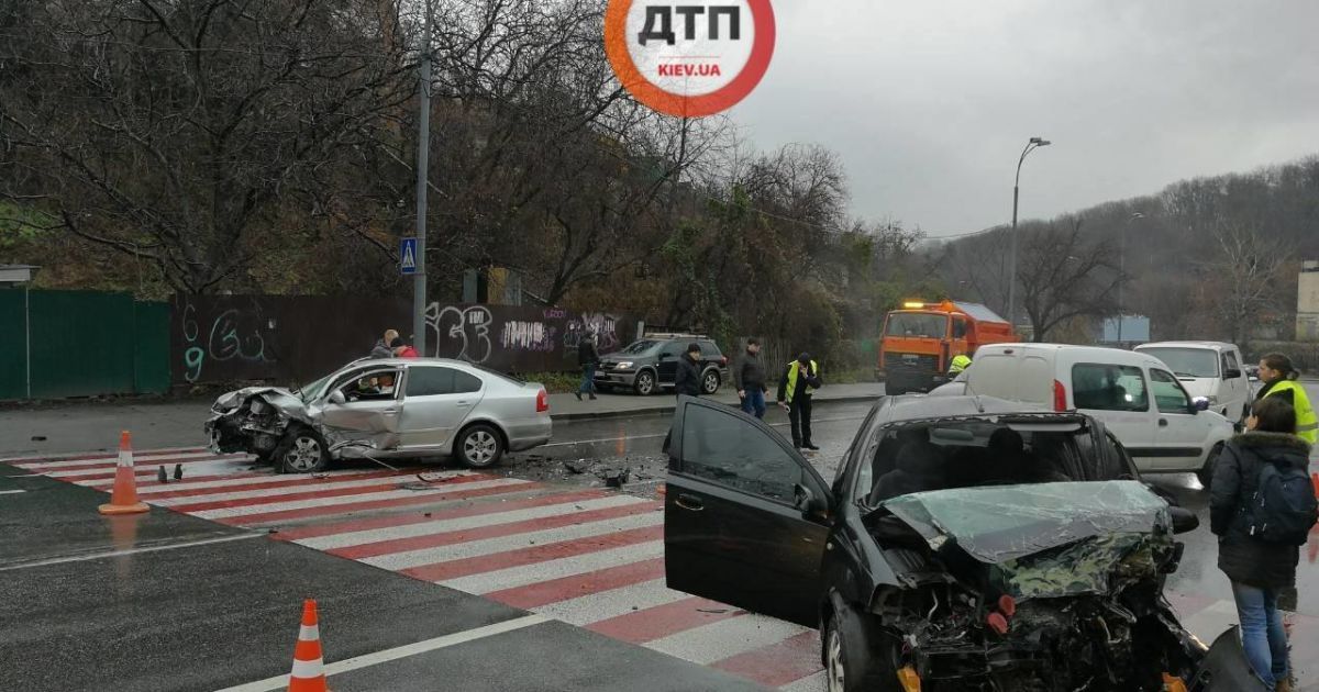 дтп печерськ_3 / © facebook.com/dtp.kiev.ua