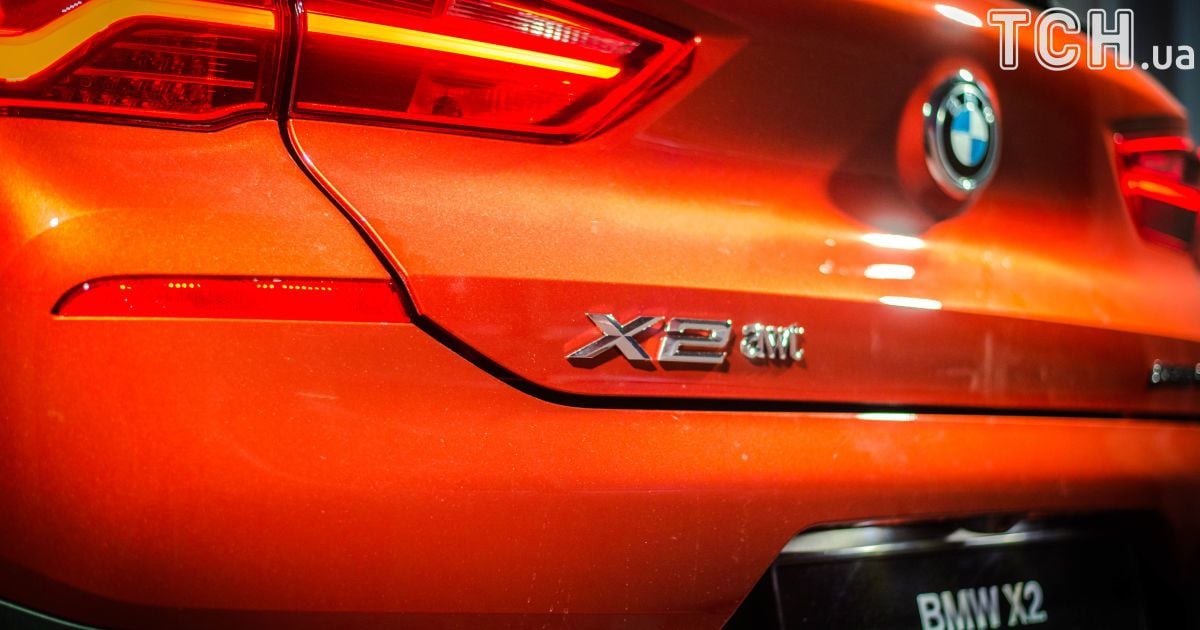 BMW X2