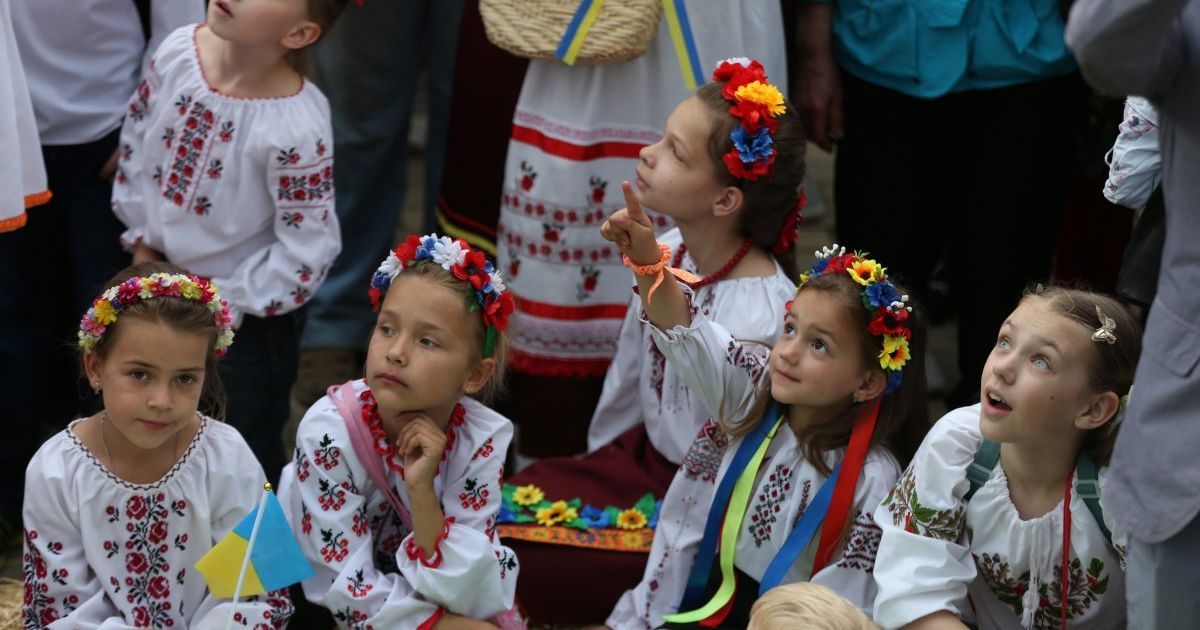 мегамарш у вишиванках у Києві_4 / © УНИАН