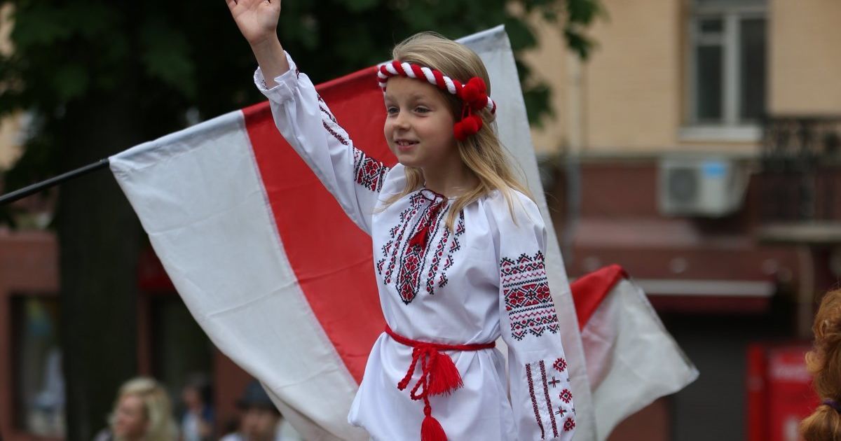 мегамарш у вишиванках у Києві_2 / © УНИАН