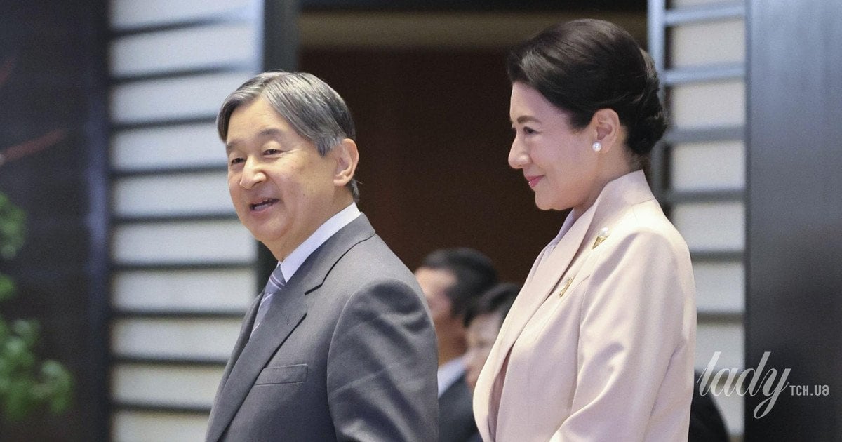 Імператор Нарухіто та імператриця Масако