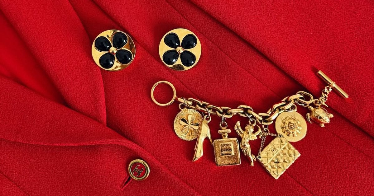 Вінтажні прикраси