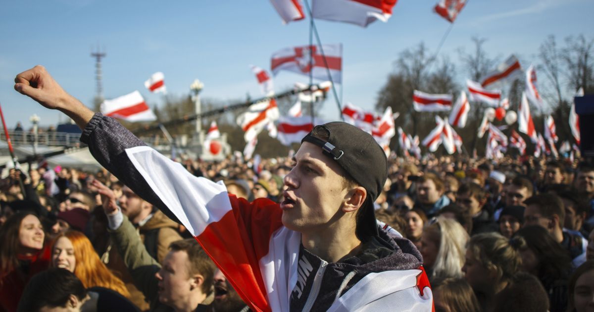 Несколько тысяч евро за протест: в Беларуси проведение уличных акций стало платным