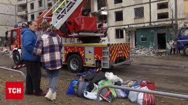 "Я думала, що загинула"! Харків'яни про звірячий удар авіабомбою по багатоповерхівці