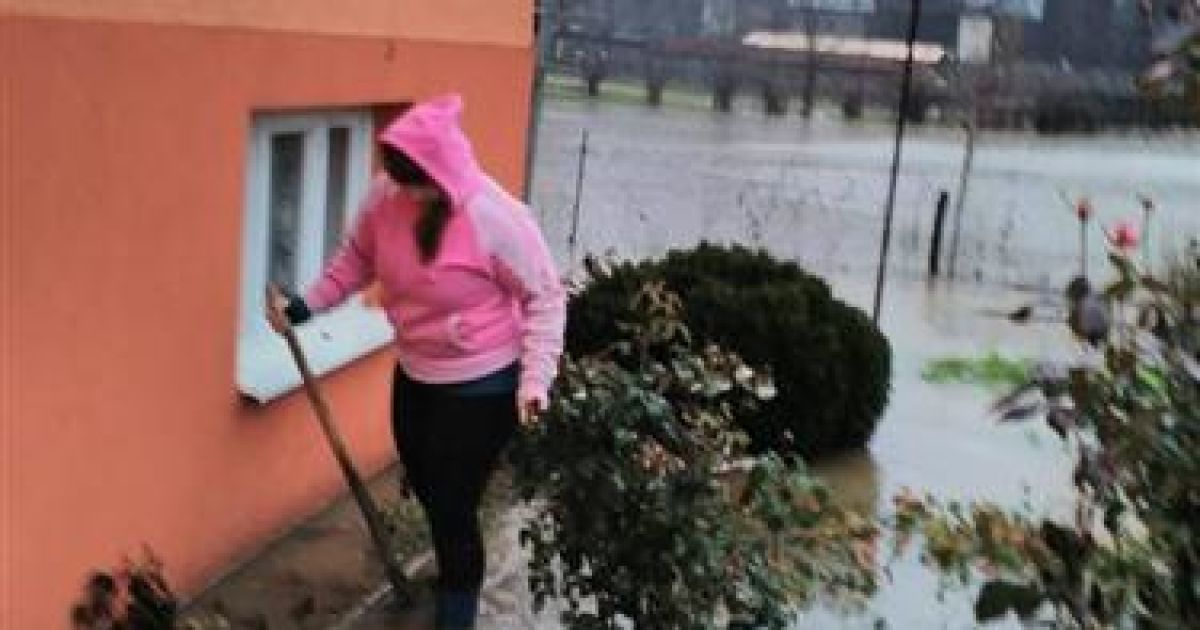 Закарпаття інтенесивно підтоплює. / © Час Закарпаття