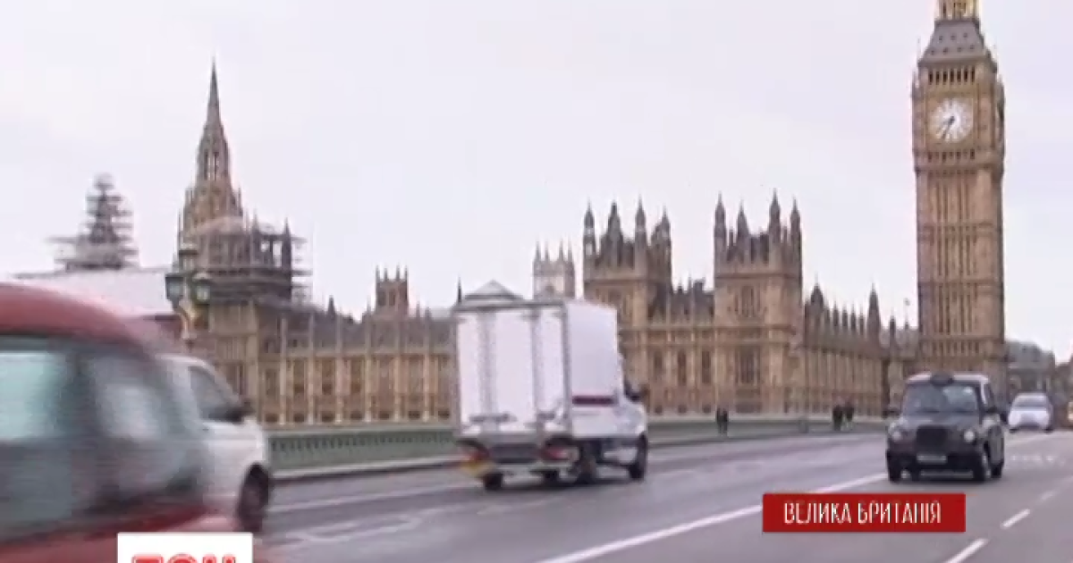 Английский фунт стерлингов начало лихорадить